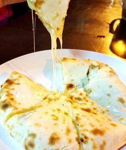 Cheese Naan