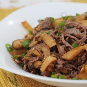 Beef Mushroom & Bamboo Shoots